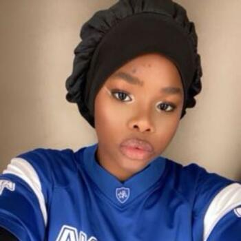 Babysitter in Charleroi: Rougui