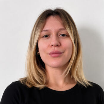 Babysitter in Paris: Vazipat