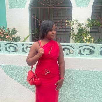 Babysitter in Portmore: Kaycia