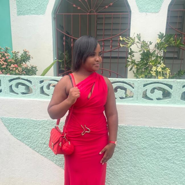 Babysitter in Portmore: Kaycia