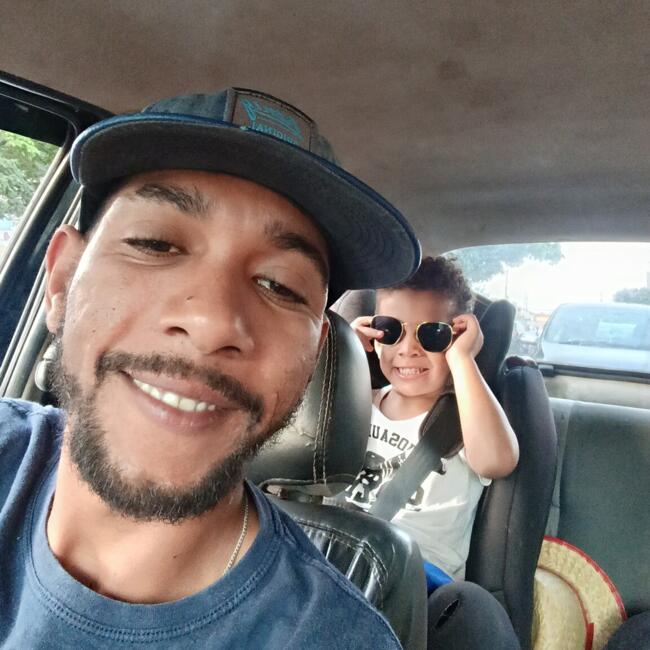 Babysitting job in Uberlândia: Luciano