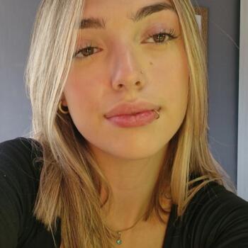 Babá em Pelotas: Maria