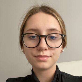 Baby-sitter in Thionville: Zoe