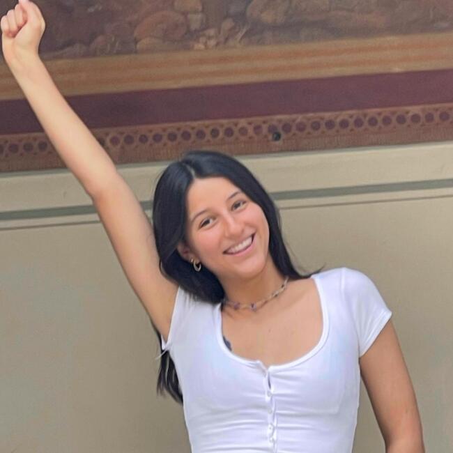 Babysitter in Berlin: Ella