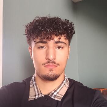 Babysitter in Rhode-Saint-Genèse: Amine