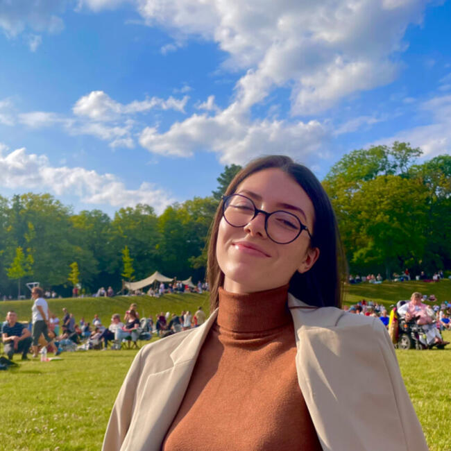 Babysitter in Champigny (Grand Est): Lilou