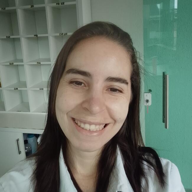 Babysitter in Itajaí: Gabriela