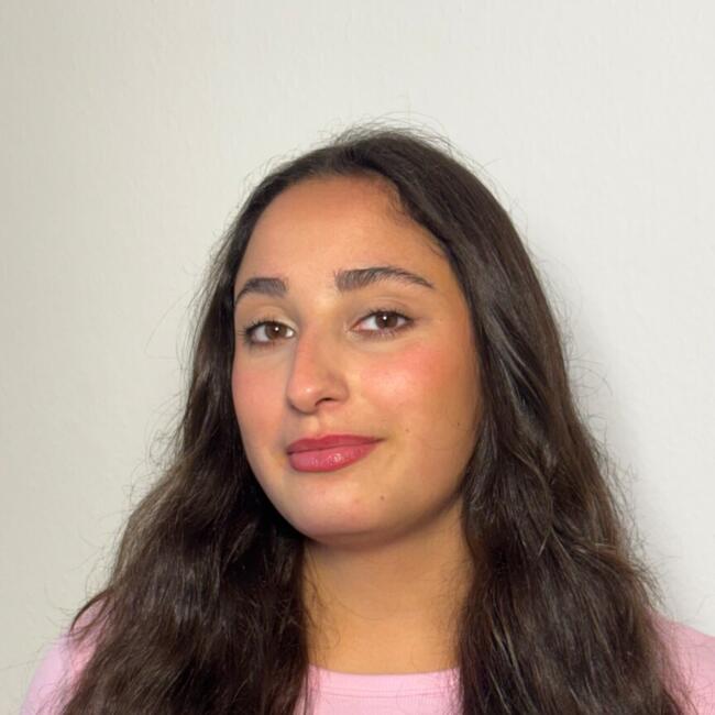 Babysitter in Vendenheim: Rania