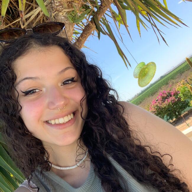 Babysitter in Ghent: Maya