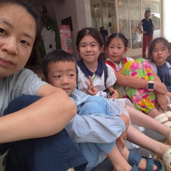 新加坡的临时保姆工作: 临时保姆工作 Chun