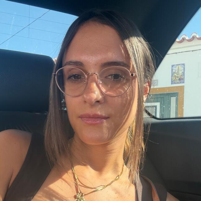Babysitter in Seixal: Joana