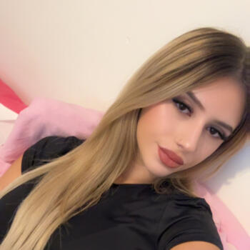 Babysitter in Nice: Léa