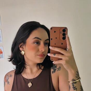 Babá em Colombo: Janis