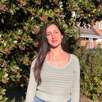 Babysitter Guildford: Lillian