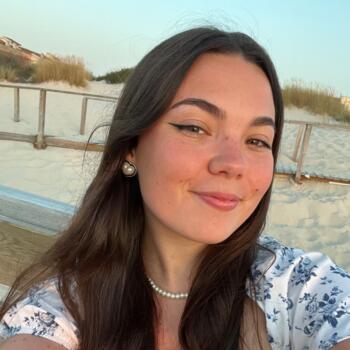 Babysitter Gualtar: Carolina