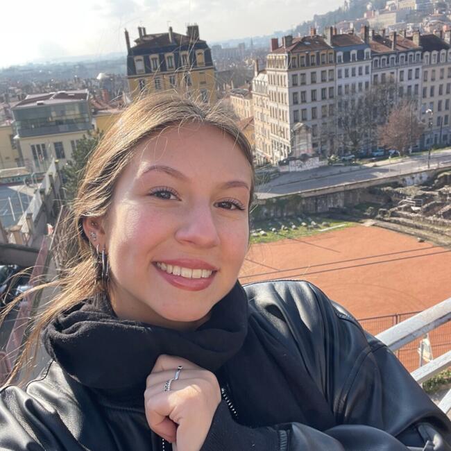 Niñera en Peñalolén: Magdalena