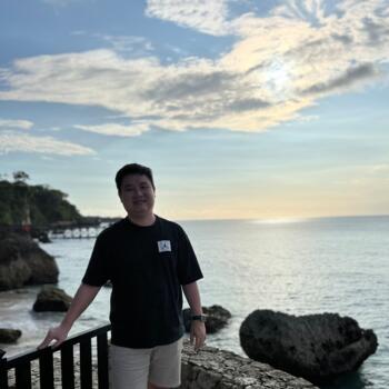 Babysitting job in Singapore Island: babysitting job Guan Chou