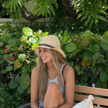 Babysitter in New York: Martina