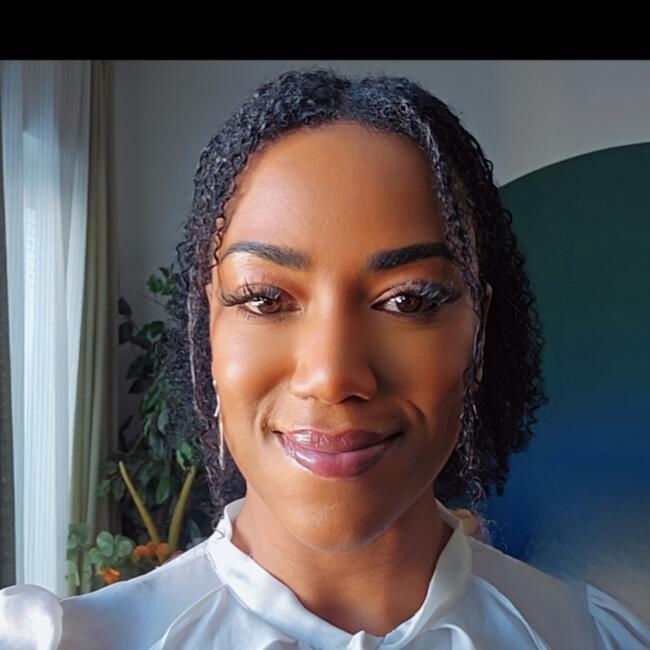 Babysitter in London: Chennez