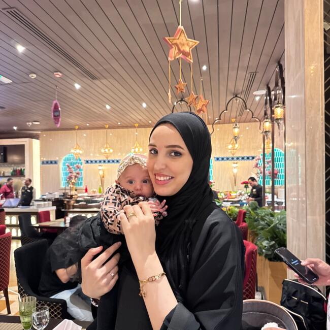 Babysitter in Sharjah city: Amina