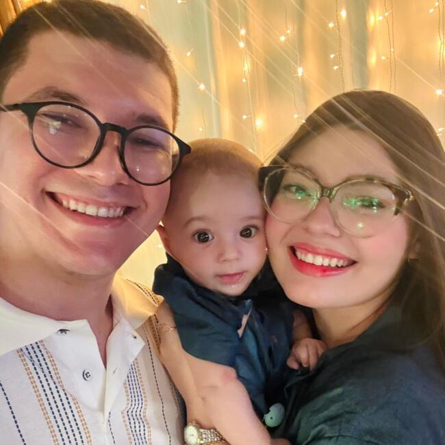 Emprego de babá em Governador Valadares: Pedro