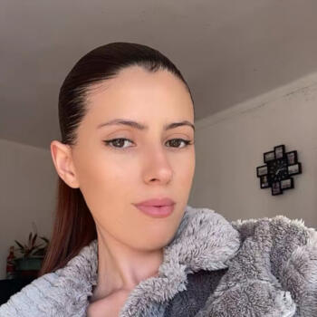 Babysitter Leiria: Lara