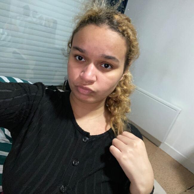 Babysitter in Nantes: Briana