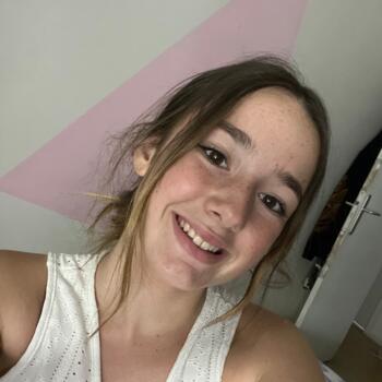 Babysitter in Le Port-Marly: Manon