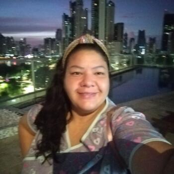 Niñera en Panamá: Jazmin