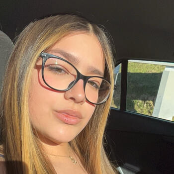 Babysitter em Eixo: Joana