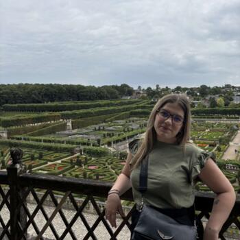 Babysitter in Montlouis-sur-Loire: Leanne