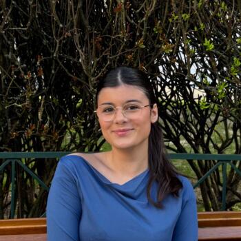 Babysitter em Sintra: Lara