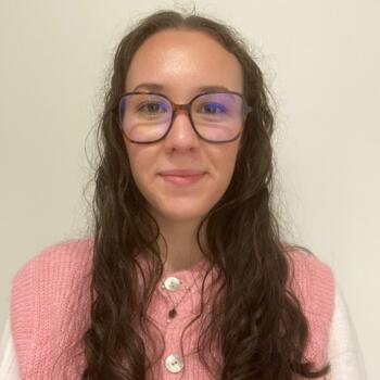 Babysitter in Vigneux-de-Bretagne: Manon