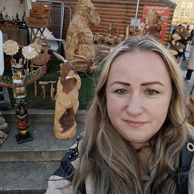 Babysitting job in Skelmersdale: Lenka