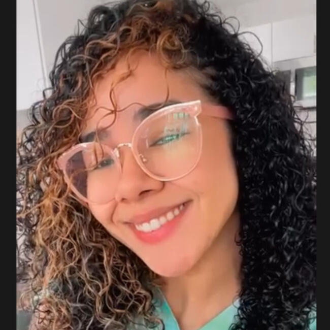 Niñera en San Juan: Jovanette