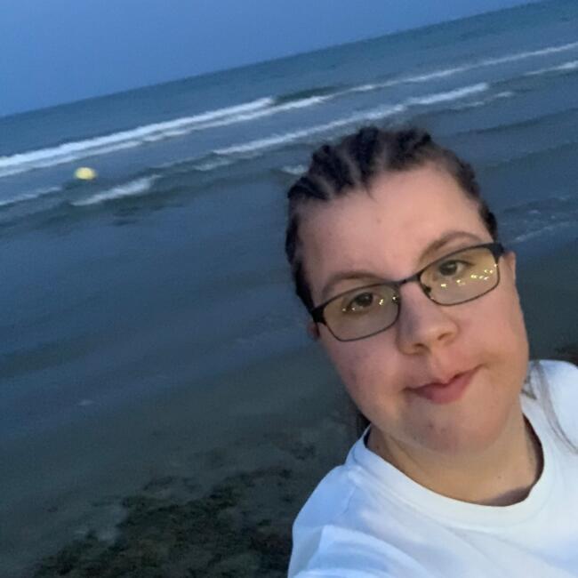 Babysitter in Hennecourt: Leonie