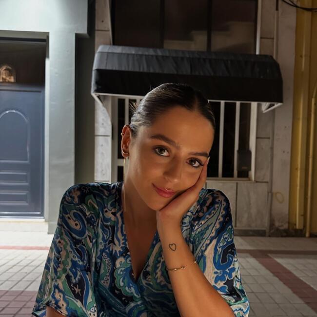 Stróvolos bölgesinde bebek bakıcısı: Γεωργία