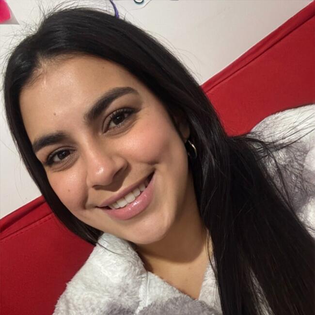 Babysitter in La Verrie: Linda