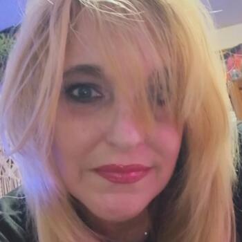 Babysitter in Wichita: Michelle