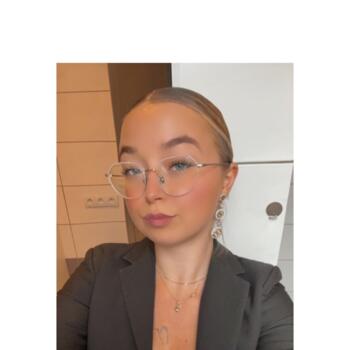 Babysitter Herstal: Aurelie