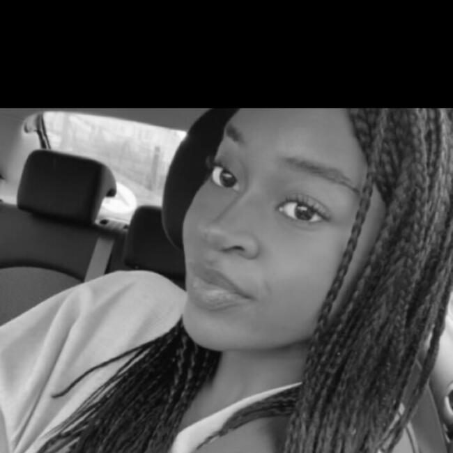 Babysitter in Clermont-Ferrand: Angèle