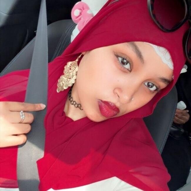 Babysitter in Bromley: Hafsa