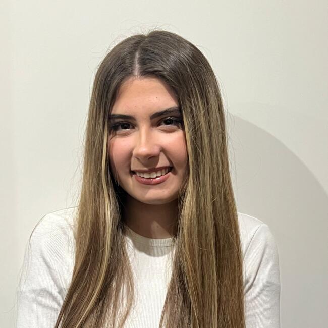 Babysitter in Le Perray-en-Yvelines: Anna