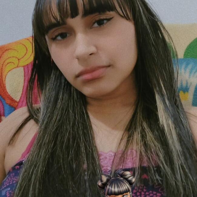 Babá em Maceió: Tania