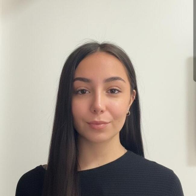 Niñera en Vicente López: Valentina