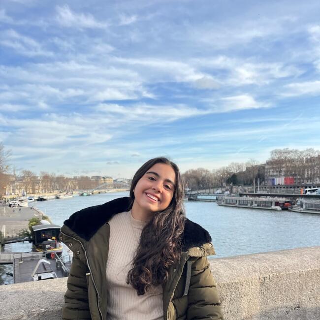 Babysitter in Montevideo: Chiara