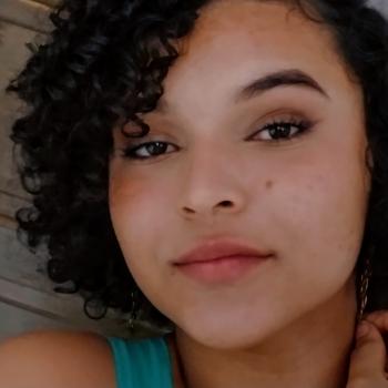 Babá em Camaçari: Valeska