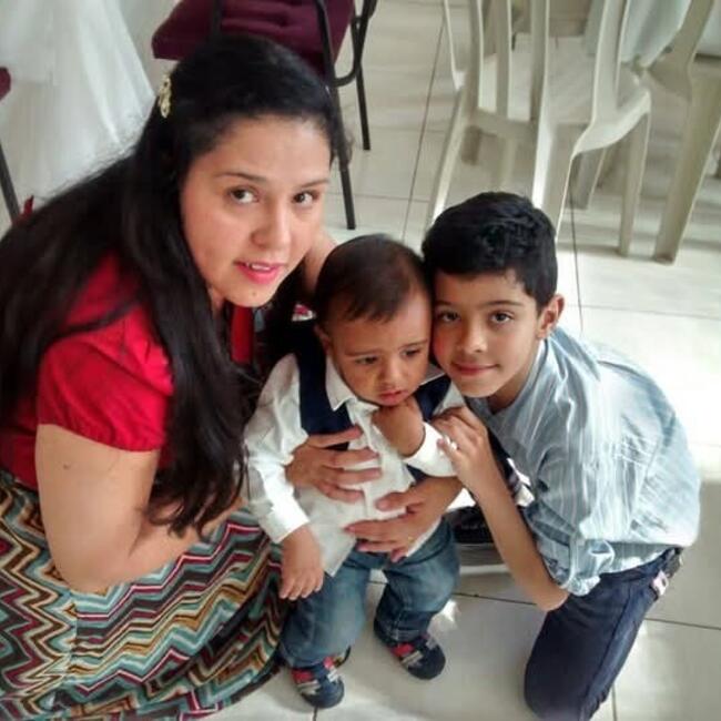 Babysitter in São Paulo (São Paulo): Ana Larissa
