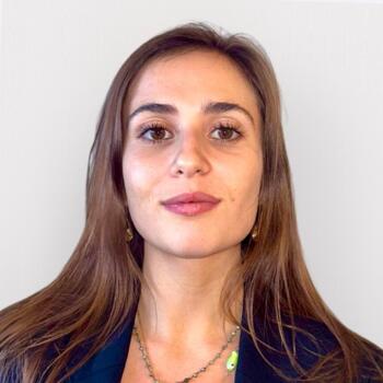 Babysitter Paradiso: Alice