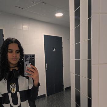 Babysitter in Vitoria-Gasteiz: Meimuna